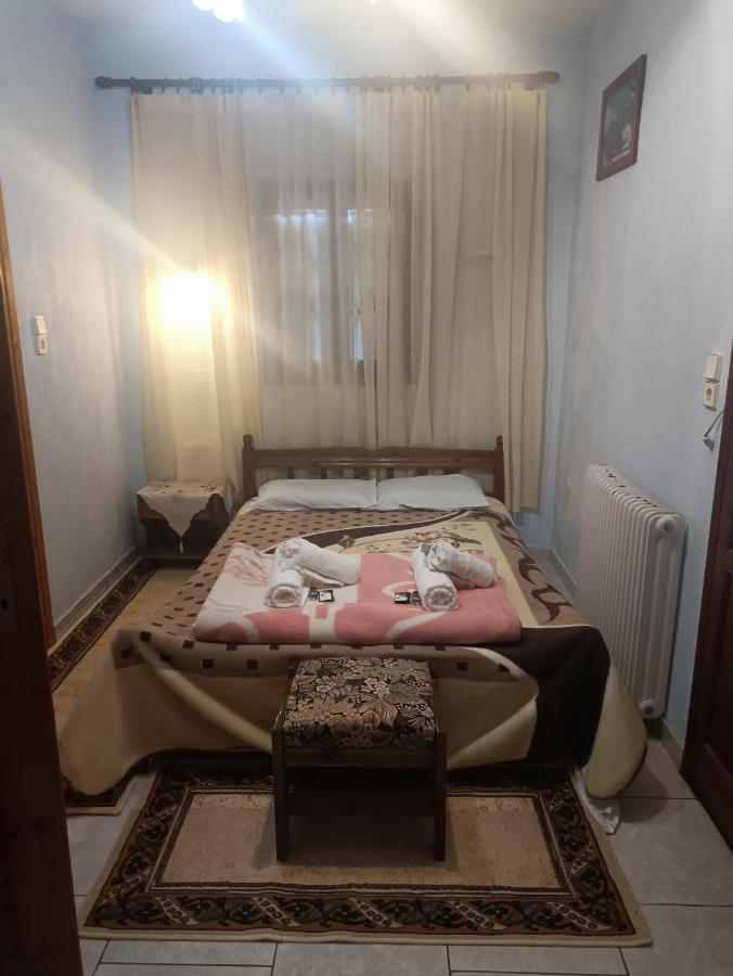 Karpouzis Guesthouse Víkosz Kültér fotó