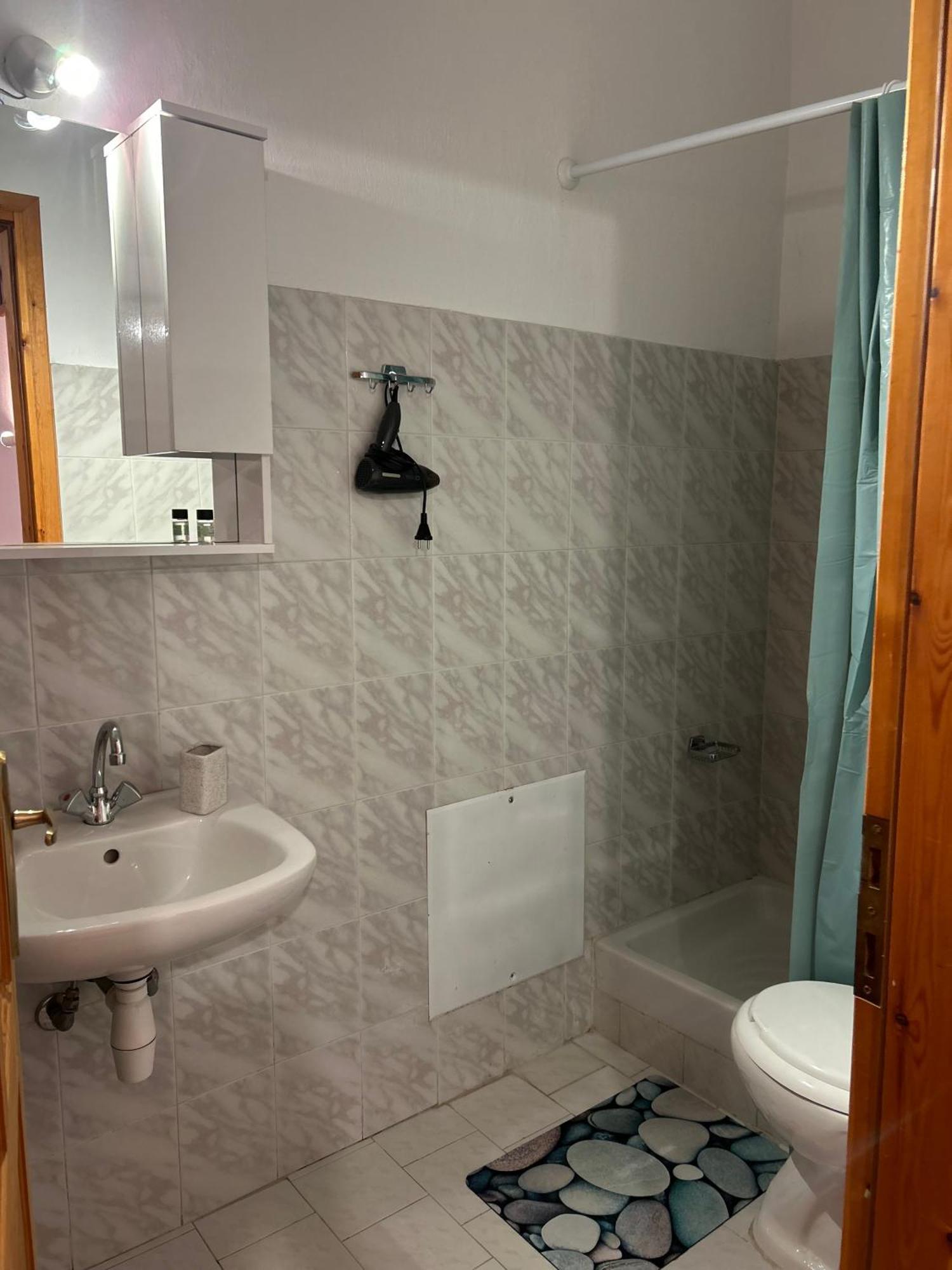 Karpouzis Guesthouse Víkosz Kültér fotó